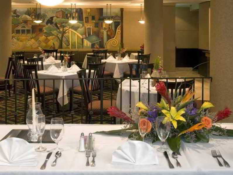Embassy Suites טייסונס קורנר מסעדה תמונה